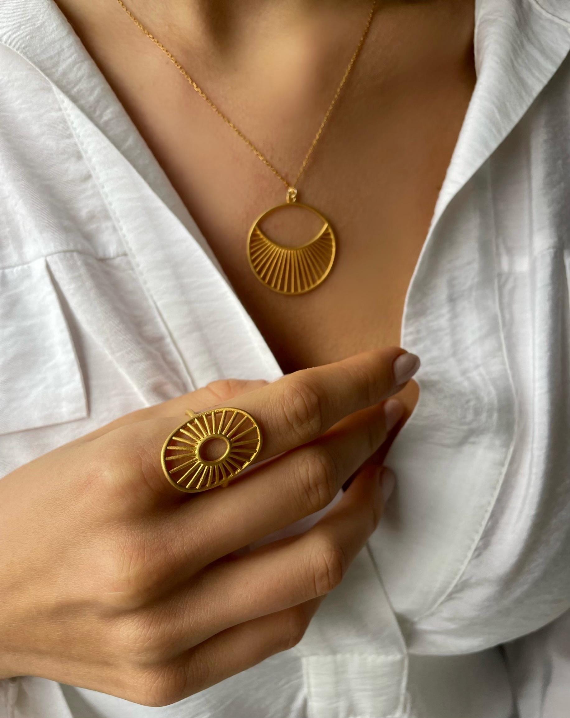 Antique Daylight Necklace - Sterling Silver