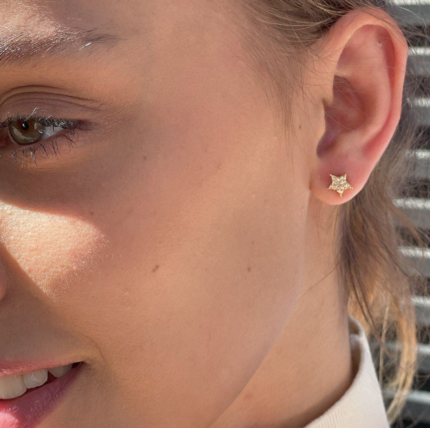 Sparkling Star Stud Earrings - Sterling Silver