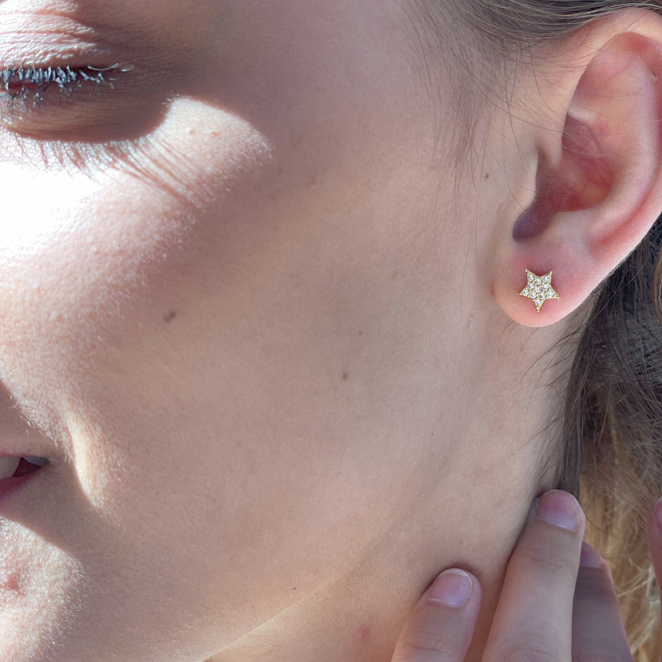 Sparkling Star Stud Earrings - Sterling Silver