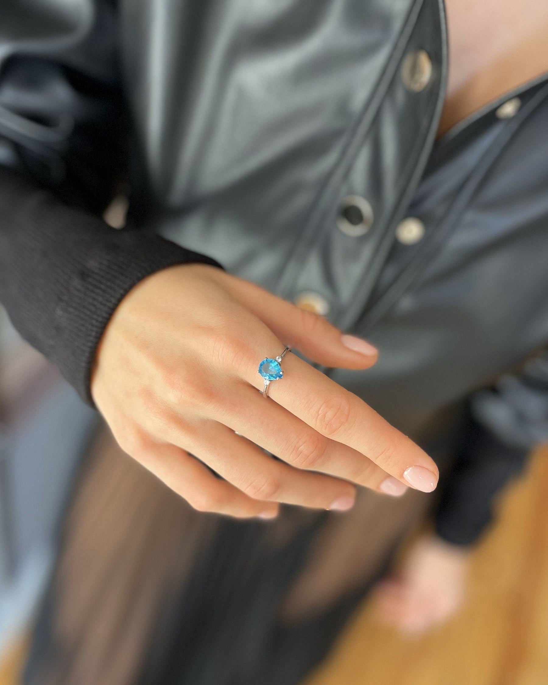 Minimal Family Birthstone Ring - Sterling Silver