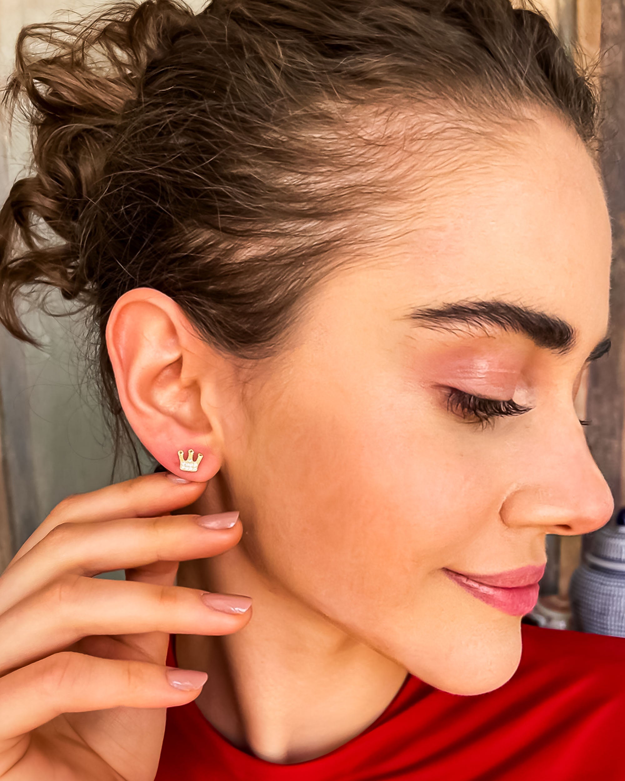 Elegant CZ Crown Stud Earrings - Sterling Silver
