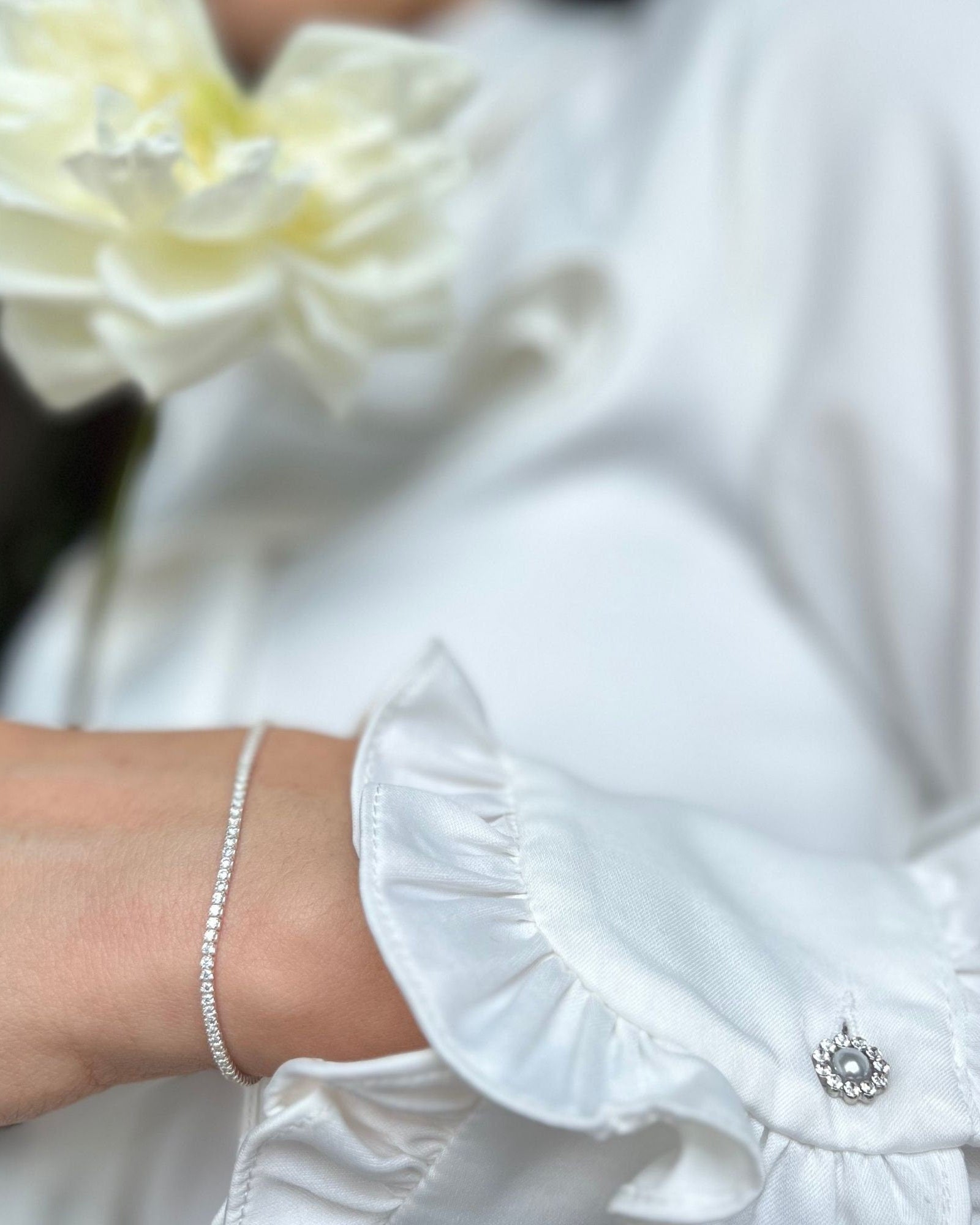 Bridal CZ Tennis Bracelet With Sparkling Stones - Sterling Silver